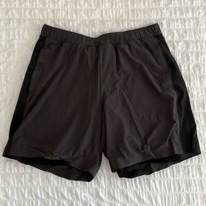 Lululemon- Pace Breaker Lined Short 5"